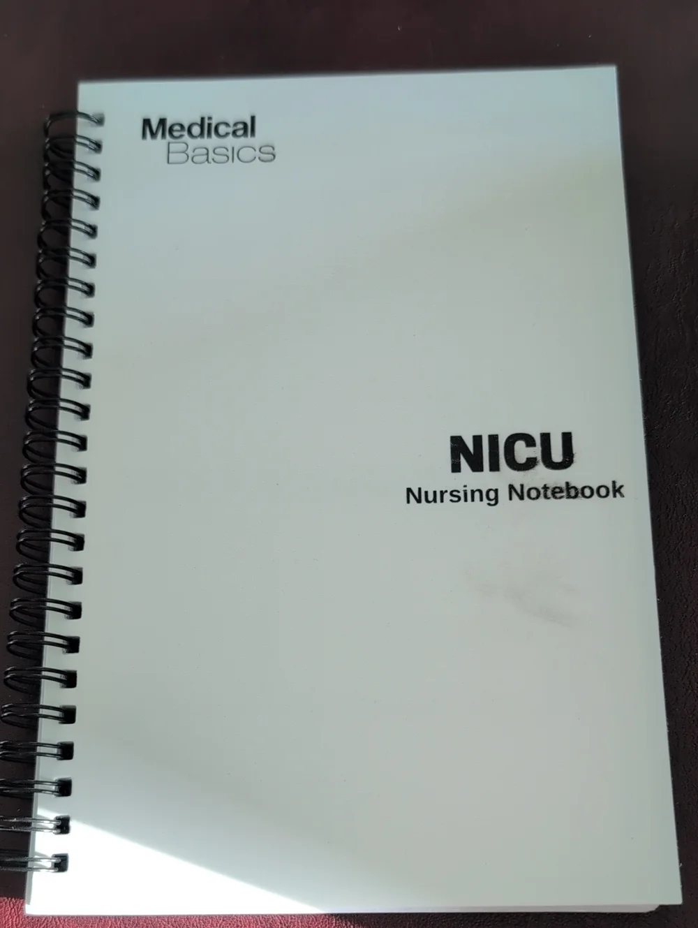 NICU Nursing Notebook – White